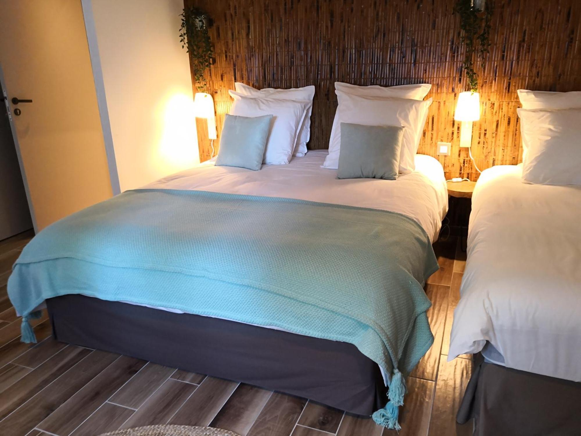 Les 7 Sources Hotel LʼIsle-Adam Værelse billede