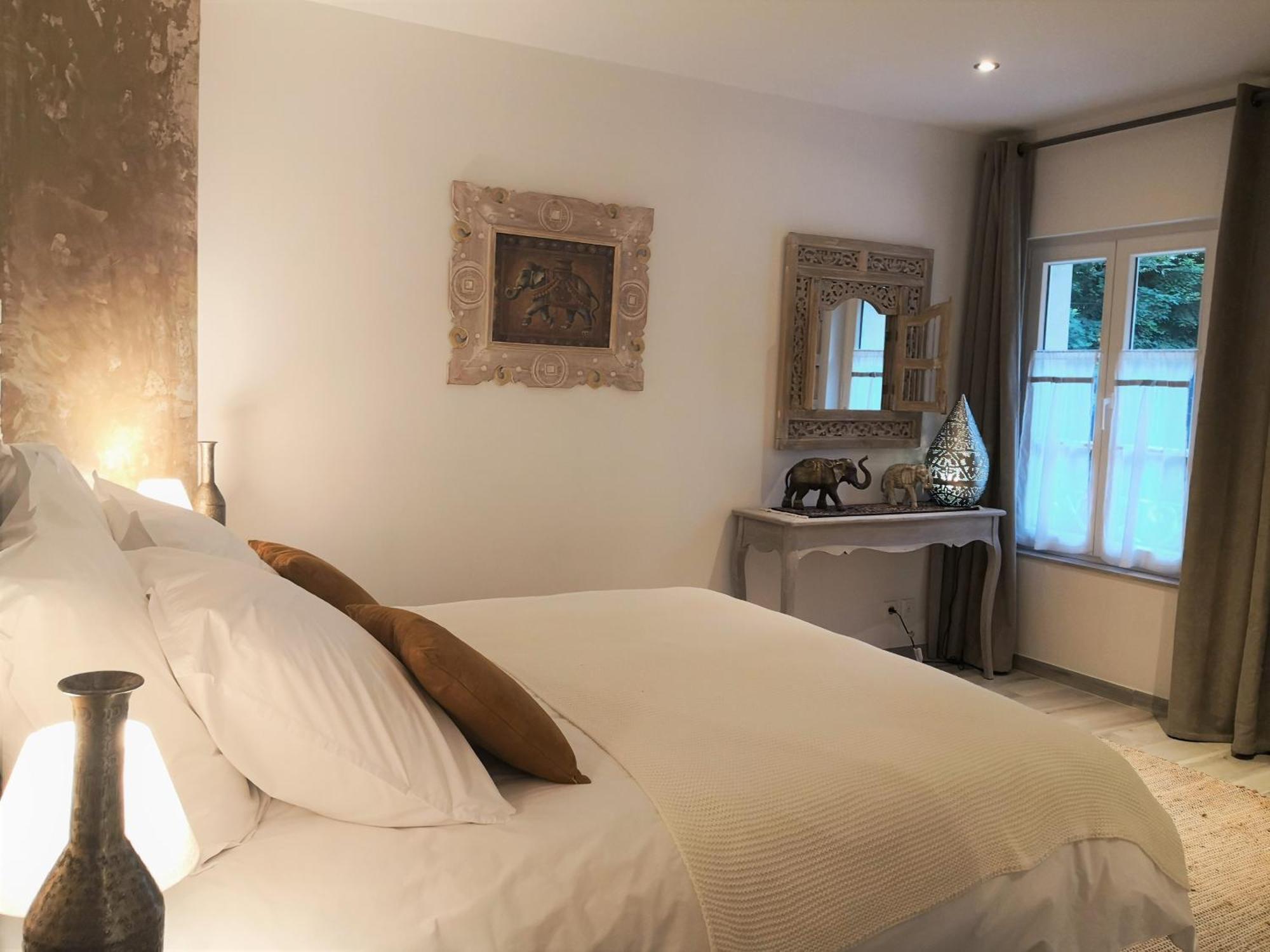 Les 7 Sources Hotel LʼIsle-Adam Værelse billede